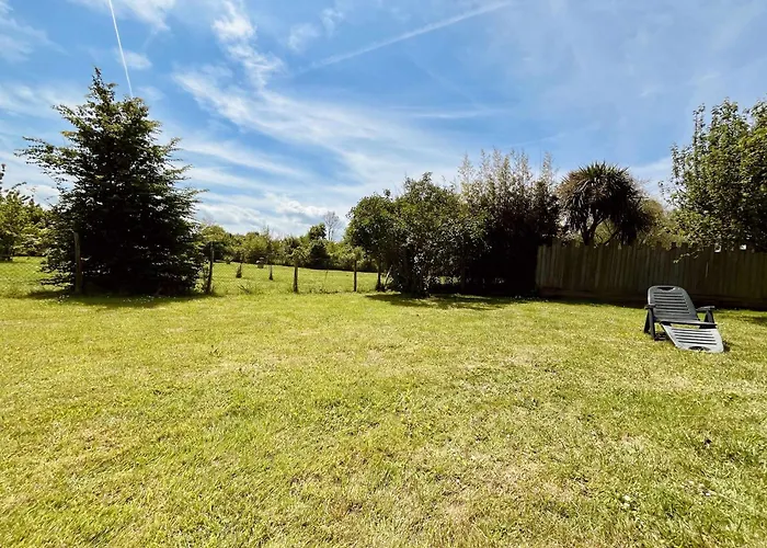 Prázdninový dům Au Ptit Gardin - 10 Minutes From Utah